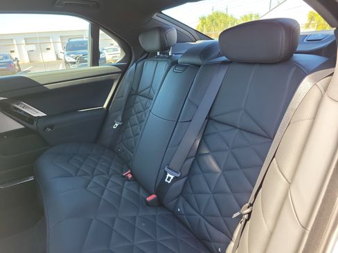 Used 2025 BMW 740i 740i image 10