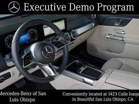 Used 2025 Mercedes-Benz GLB 250 image 2
