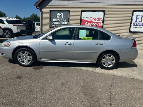 Used 2013 Chevrolet Impala LT w/ LT Sunroof Package FWD image 8