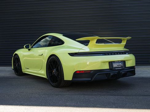 Certified 2025 Porsche 911 Carrera GTS RWD image 3