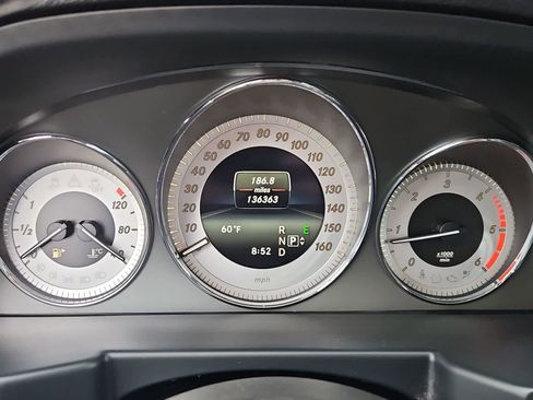 Used 2014 Mercedes-Benz GLK 250 BlueTEC 4MATIC image 34