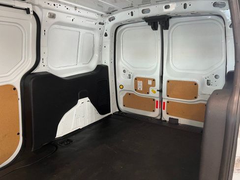 Used 2014 Ford Transit Connect XL FWD image 24