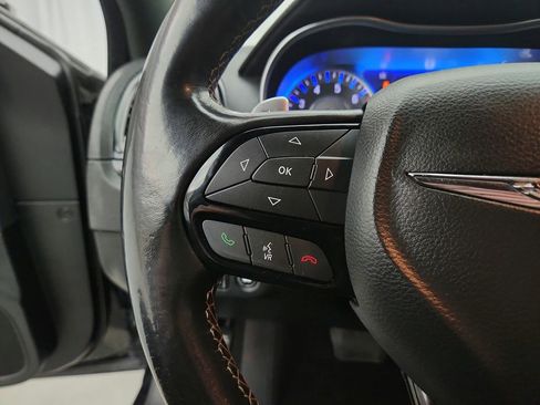 Used 2021 Chrysler 300 S image 22