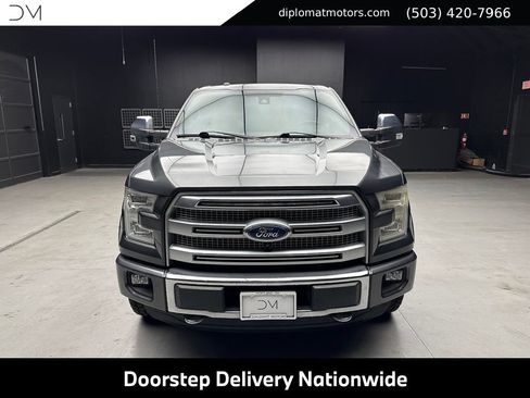 Used 2016 Ford F150 Platinum w/ Equipment Group 701A Luxury AWD/4WD image 11