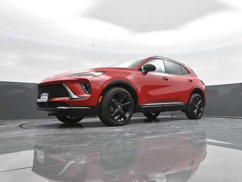 New 2025 Buick Envision Sport Touring image 34