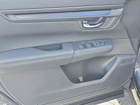 New 2026 Honda CR-V EX image 9