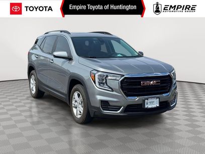 Used 2023 GMC Terrain SLE w/ Driver Convenience Package