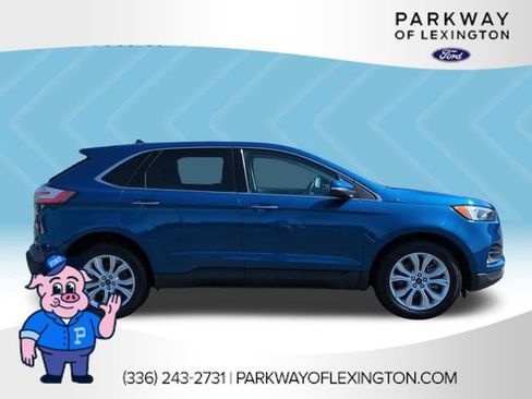 Used 2022 Ford Edge Titanium AWD/4WD image 6