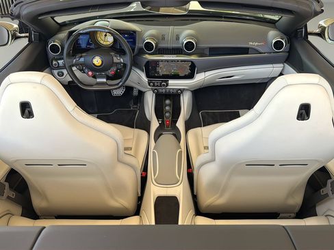 Used 2023 Ferrari Portofino M RWD image 15