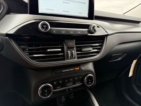 New 2026 Ford Escape Active image 18