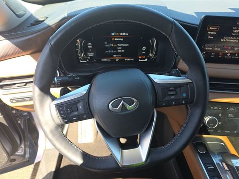 Used 2023 INFINITI QX60 Sensory w/ Vision Package AWD/4WD image 8