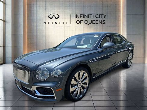 Used 2024 Bentley Flying Spur V8 AWD/4WD image 7