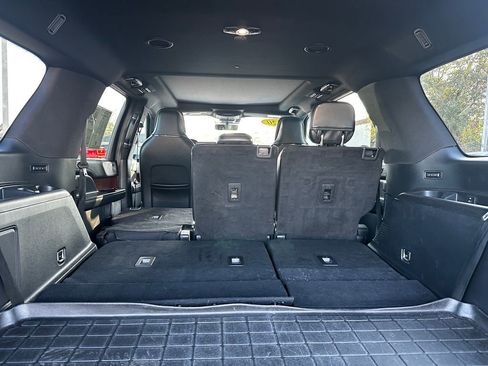 Used 2020 Lincoln Navigator L Reserve w/ Equipment Group 208A Reserve image 41