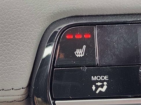 Used 2024 Honda Pilot EX-L image 5