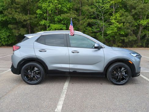 Used 2024 Buick Encore GX Sport Touring w/ Comfort Package FWD image 3