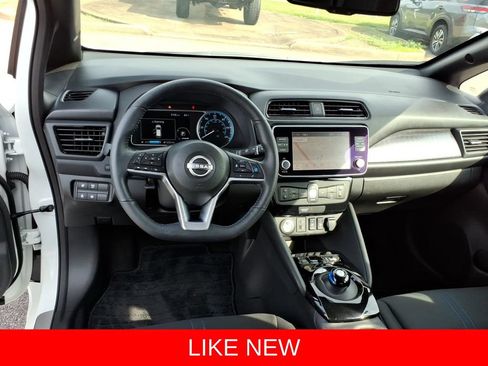 Certified 2024 Nissan Leaf SV Plus FWD image 7