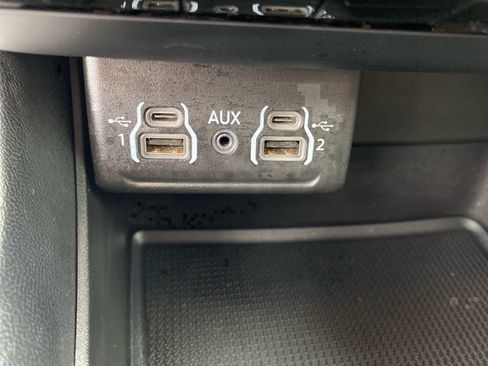 Used 2022 Dodge Durango SXT w/ Anodized Platinum Package image 13