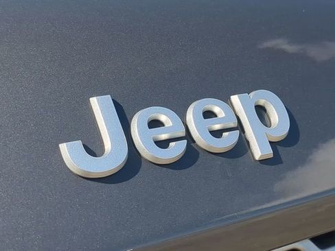New 2026 Jeep Grand Cherokee Limited RWD image 13