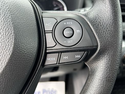Certified 2025 Toyota RAV4 XLE AWD/4WD image 24