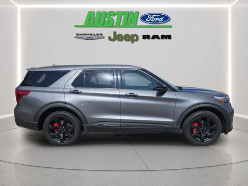 Certified 2021 Ford Explorer ST w/ Equipment Group 401A AWD/4WD image 6