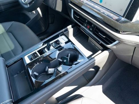 New 2026 Volkswagen Atlas SEL image 42