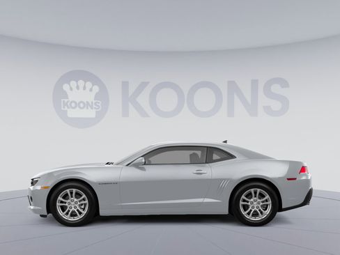 Used 2015 Chevrolet Camaro LT w/ RS Package image 2