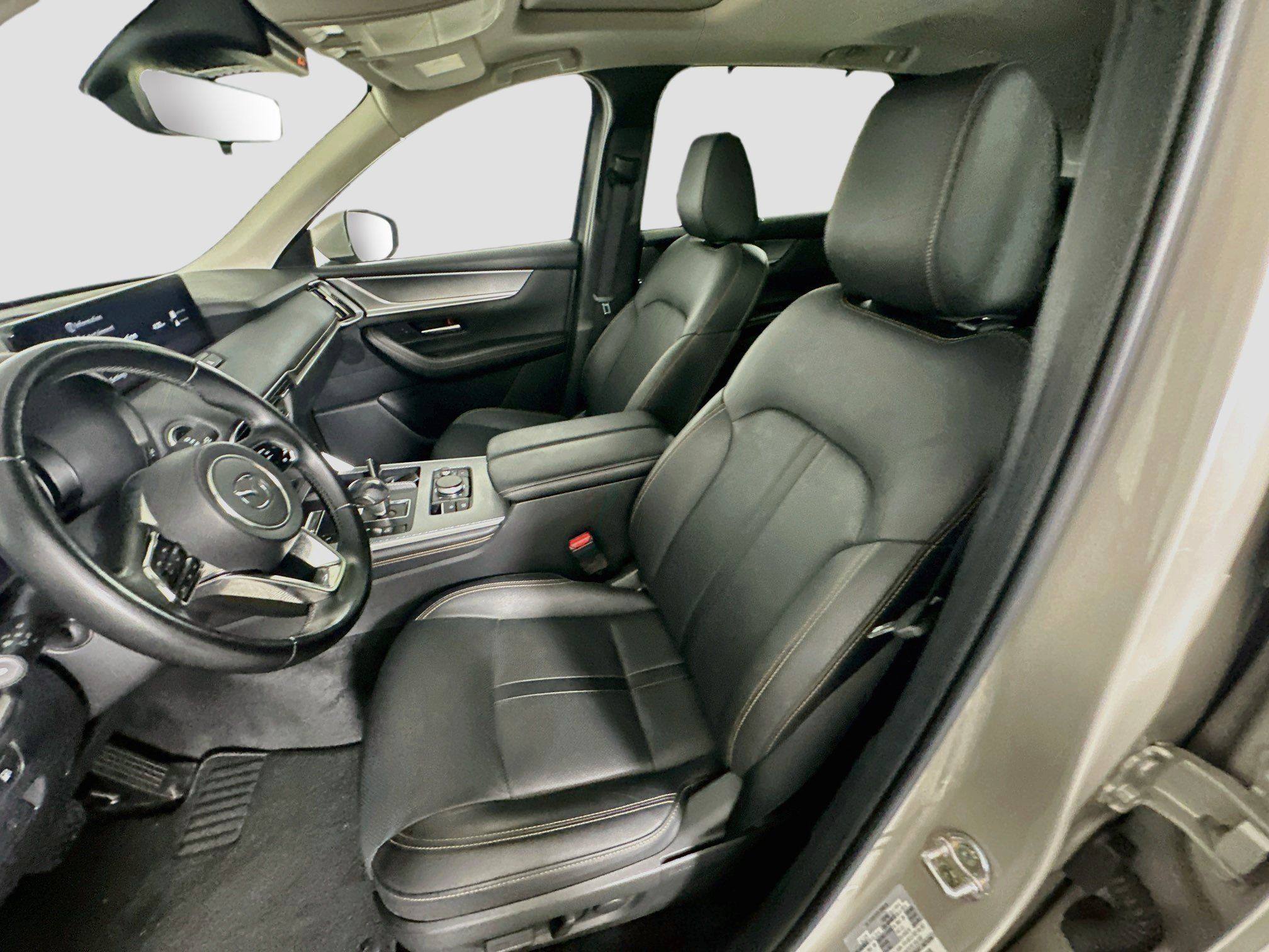 Used 2025 MAZDA CX-90 Plug-In Hybrid w/ Preferred AWD/4WD image 13