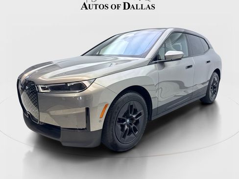 Used 2024 BMW iX xDrive50 w/ Premium Package AWD/4WD image 2