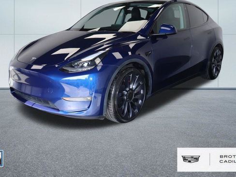 Used 2022 Tesla Model Y Performance AWD/4WD image 1