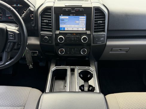 Used 2018 Ford F150 XLT w/ Equipment Group 302A Luxury RWD image 16