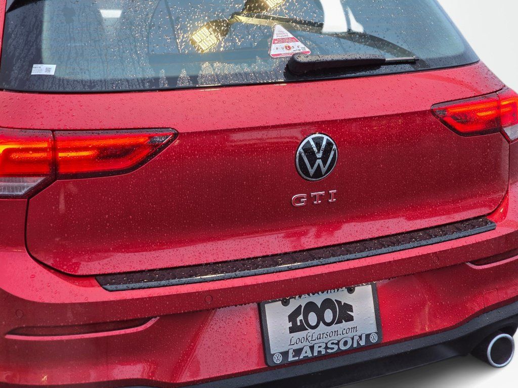 New 2026 Volkswagen GTI SE FWD image 13