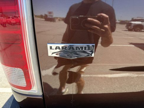 Used 2014 RAM 3500 Laramie AWD/4WD image 17