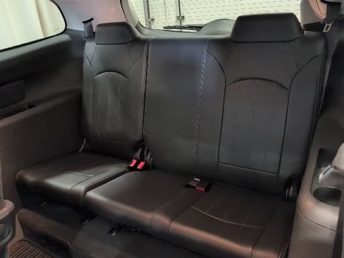 Used 2017 Buick Enclave Leather w/ Trailering Package AWD/4WD image 27