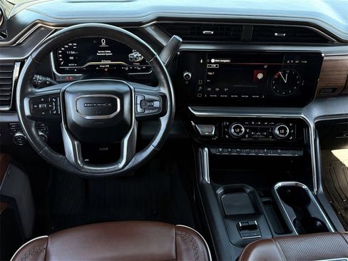 Used 2024 GMC Sierra 2500 Denali Ultimate w/ Max Trailering Package image 12