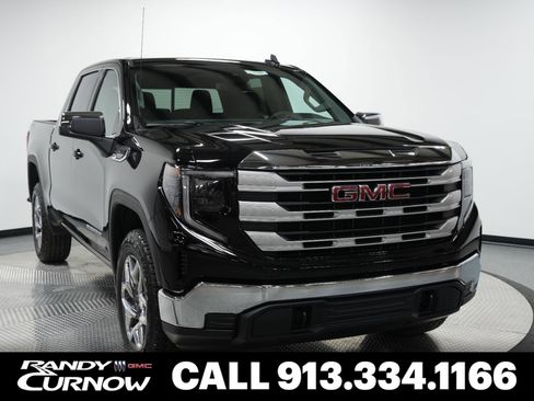 New 2026 GMC Sierra 1500 SLE image 1
