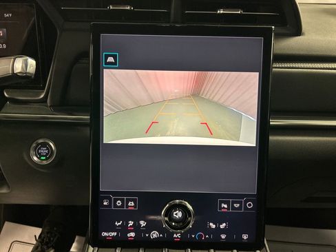 Used 2025 GMC Terrain Elevation image 17