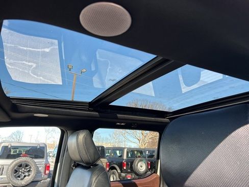 Used 2022 Ford F150 Lariat w/ Equipment Group 502A High image 21