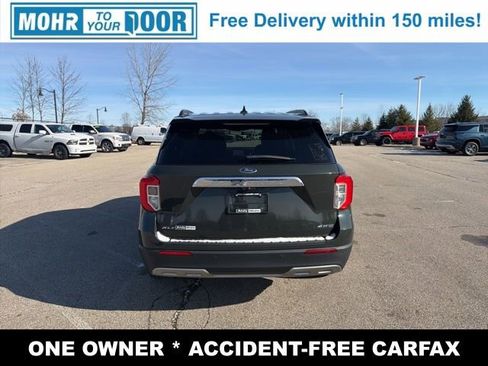 Used 2022 Ford Explorer XLT w/ Equipment Group 202A image 4