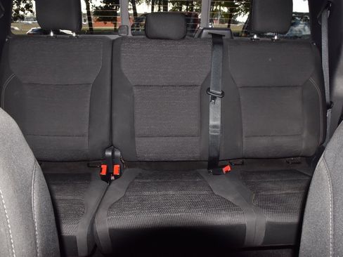 Certified 2022 Ford F150 XLT w/ Equipment Group 302A High image 20