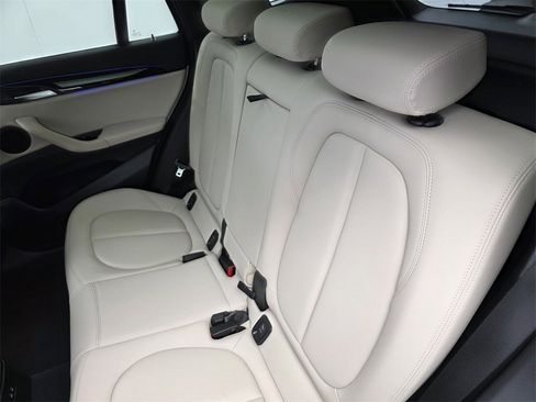 Used 2021 BMW X1 sDrive28i w/ Convenience Package image 16