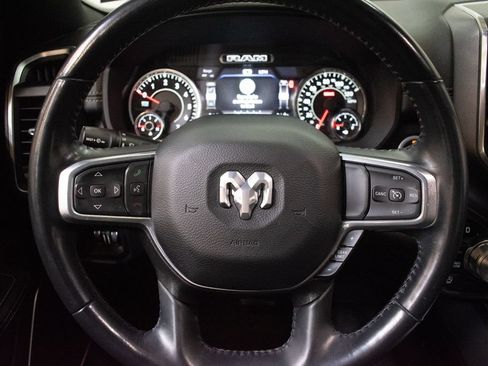 Used 2023 RAM 1500 Laramie AWD/4WD image 14
