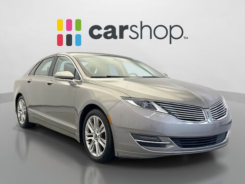 Used 2016 Lincoln MKZ FWD image 7