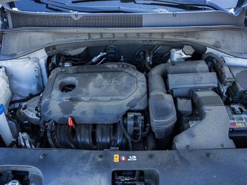 Used 2017 Kia Sorento LX image 15