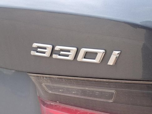 Used 2020 BMW 330i Sedan w/ Convenience Package RWD image 10