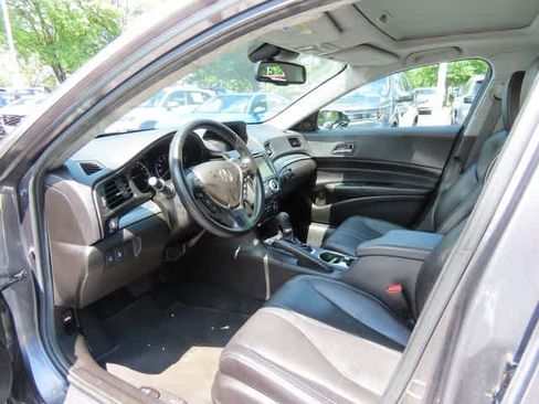 Used 2019 Acura ILX FWD image 2