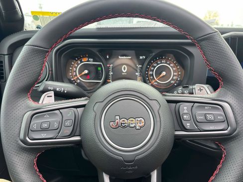 New 2026 Jeep Wrangler Unlimited Rubicon 392 image 11