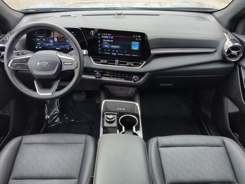 Used 2026 Chevrolet Equinox LT w/ Convenience Package II image 15