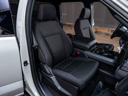 Used 2026 Ford F150 XLT w/ XLT Black Appearance Package AWD/4WD image 30