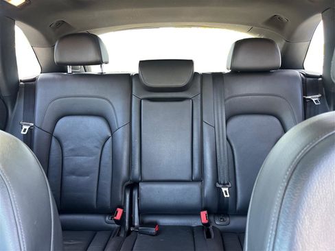 Used 2017 Audi Q5 2.0T Premium Plus w/ Technology Package image 15
