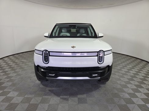 Used 2024 Rivian R1S Adventure AWD/4WD image 8